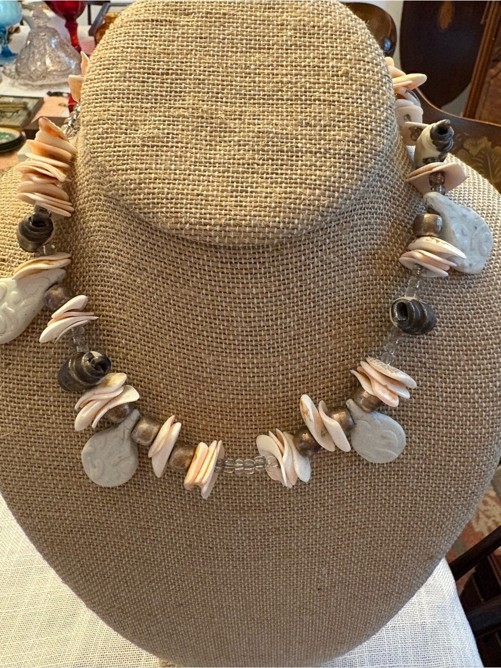 Vintage Handmade Shell and Bead Choker Necklace in Cream and Pale Pink Tones.